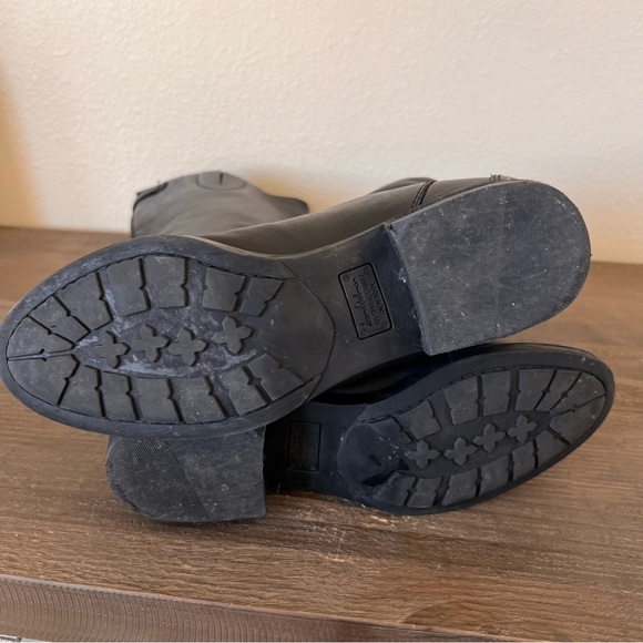 Sam Edelman
Penny Black Leather Back Zip Block Heel Riding Boots Size 7 - Picture 8 of 17